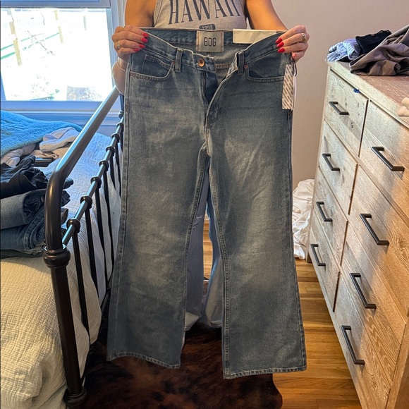 BDG Women's Flare Wide Leg Jeans in Blue - Picture 2 of 7